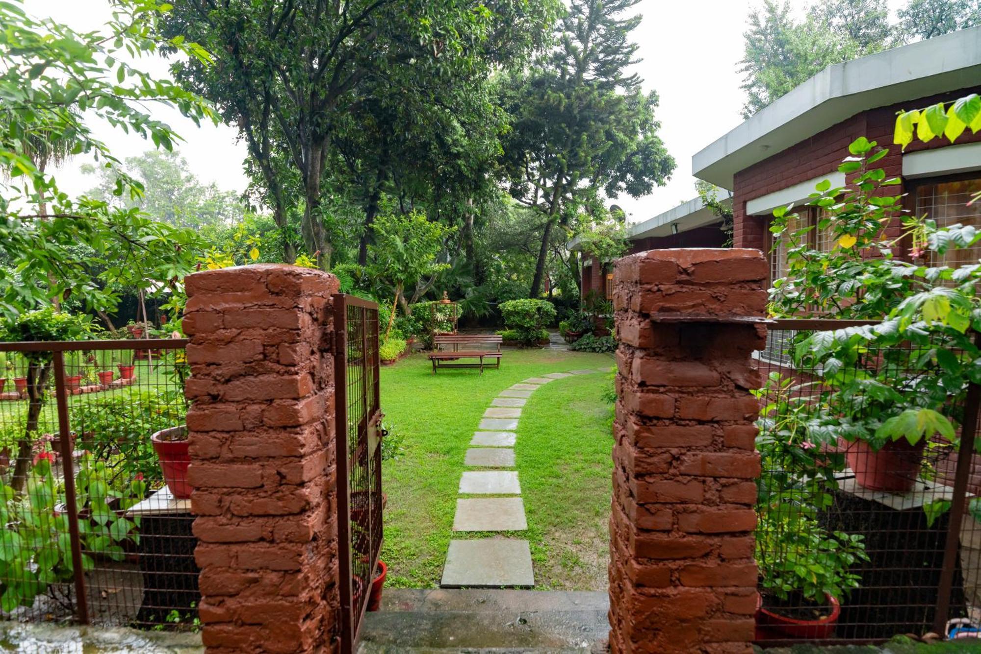 Saffronstays Doon Garden Villa - Near Doon School And Mall Road Ντεχραντούν Εξωτερικό φωτογραφία